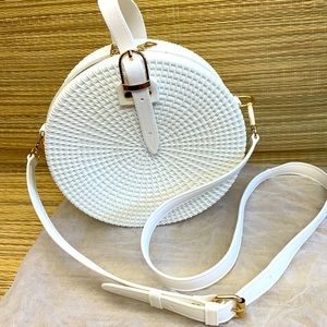 Woven Round White PVC Jelly Ladies Bag